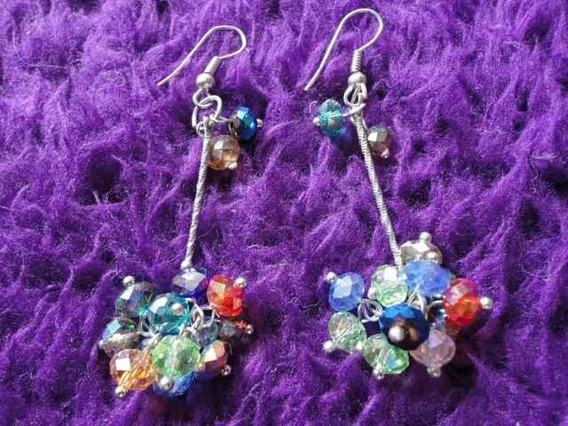 レインボーブレス or ピアス < 女性アクセサリー/時計  レインボーブレス or ピアス  < 女性アクセサリー/時計の