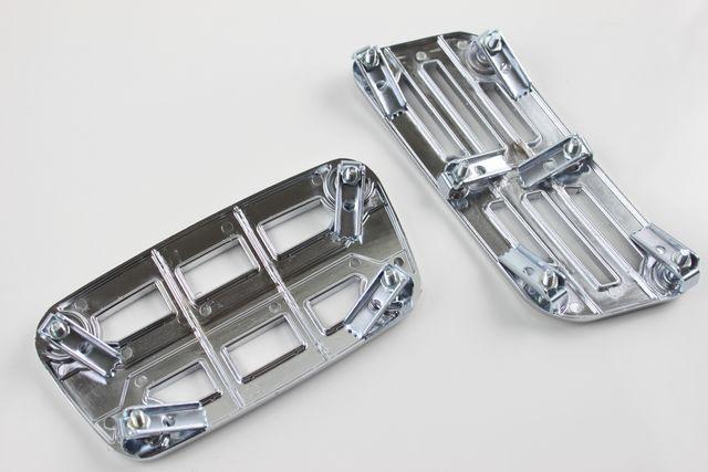 汎用 デザインアルミペダルAT用 ペダルカバー 高級感抜群 < 自動車/バイク 汎用 デザインアルミペダルAT用 ペダルカバー 高級感抜群 < 自動車/バイク