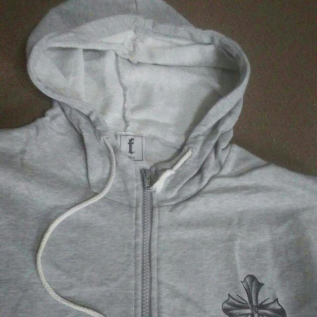 150 グレー パーカー  < キッズ/ベビー  150 グレー パーカー  < キッズ/ベビーの