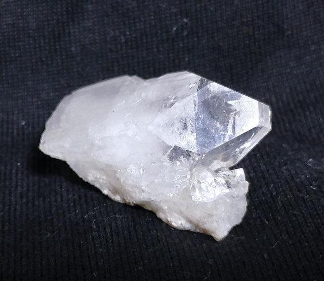 ★魚眼石 アポフィライト 原石 天然石 レインボー < ホビー  ★魚眼石 アポフィライト 原石 天然石 レインボー < ホビーの