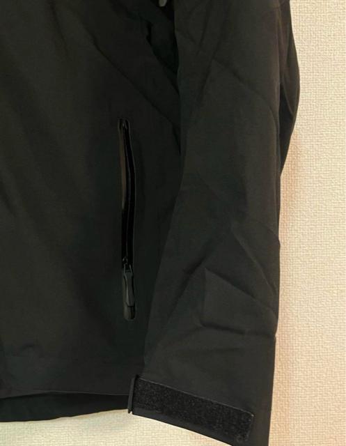 新品 アークテリクス ゴアテックス ジャケット L < 男性ファッション  新品 アークテリクス ゴアテックス ジャケット L < 男性ファッションの