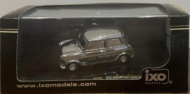 ixo ミニ クーパー 1999 40周年記念 デビット・ボウイ デザイン●新品未開封美品 < ホビー ixo ミニ クーパー 1999 40周年記念 デビット・ボウイ デザイン●新品未開封美品 < ホビーの
