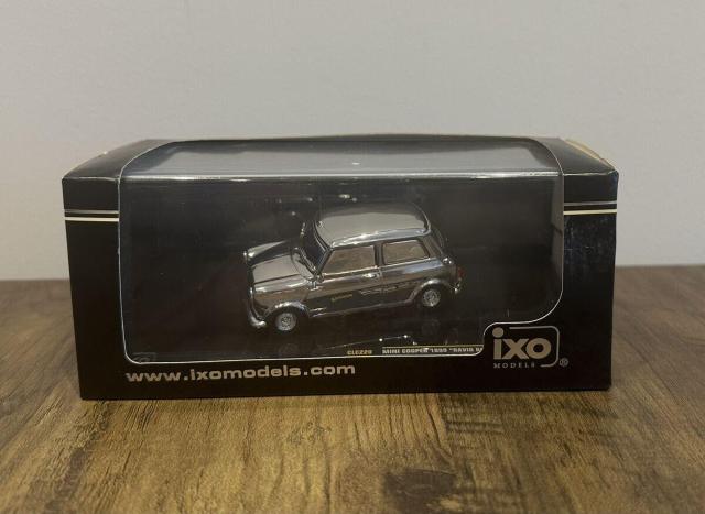 ixo ミニ クーパー 1999 40周年記念 デビット・ボウイ デザイン●新品未開封美品 < ホビー ixo ミニ クーパー 1999 40周年記念 デビット・ボウイ デザイン●新品未開封美品 < ホビーの