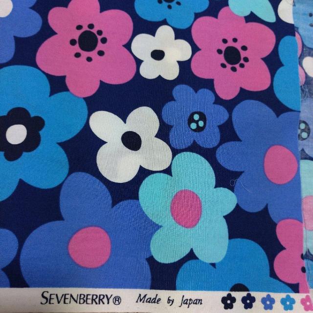 SEVENBERRY@Zux[@ԕ@n@XPA@k  ybg/|/| 