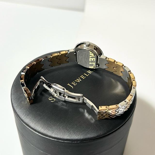 STAR JEWELRY スタージュエリー 限定モデル 1Pダイヤ クォーツ コマ付き 箱付き ホワイト文字盤 レディース 腕時計 < ブランド STAR JEWELRY スタージュエリー 限定モデル 1Pダイヤ クォーツ コマ付き 箱付き ホワイト文字盤 レディース 腕時計 < ブランドの