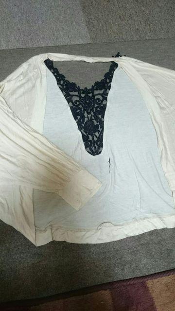 背中クロシェ刺繍ドルマンカーデM超美品薄いオフホワイト < 女性ファッション  背中クロシェ刺繍ドルマンカーデM超美品薄いオフホワイト < 女性ファッションの
