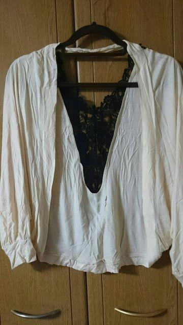 背中クロシェ刺繍ドルマンカーデM超美品薄いオフホワイト < 女性ファッション  背中クロシェ刺繍ドルマンカーデM超美品薄いオフホワイト < 女性ファッションの