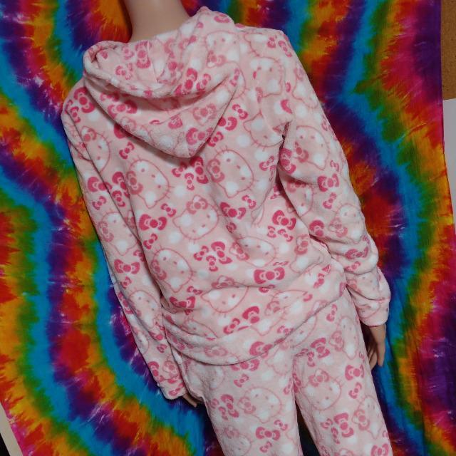 激カワッ(*´艸`)Kitty□キティちゃん□モコモコ起毛総柄ルームウエア□パジャマ□ < 女性ファッション  激カワッ(*´艸`)Kitty□キティちゃん□モコモコ起毛総柄ルームウエア□パジャマ□ < 女性ファッションの