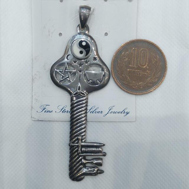 MM: Large Silver Key of Magic Pentacle < 女性アクセサリー/時計  MM: Large Silver Key of Magic Pentacle < 女性アクセサリー/時計の