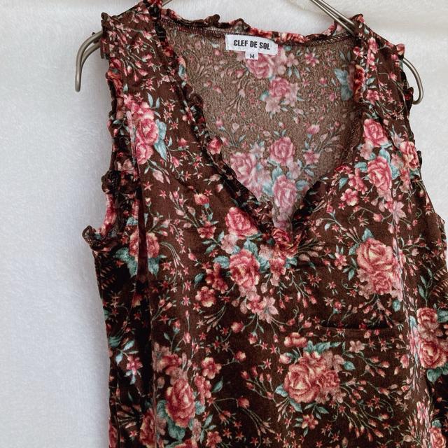 クレドソル 花柄 薔薇柄 ベロア風 タンクトップ ビスチェ トップス M 茶系 N2m < ブランド クレドソル 花柄 薔薇柄 ベロア風 タンクトップ ビスチェ トップス M 茶系 N2m < ブランドの