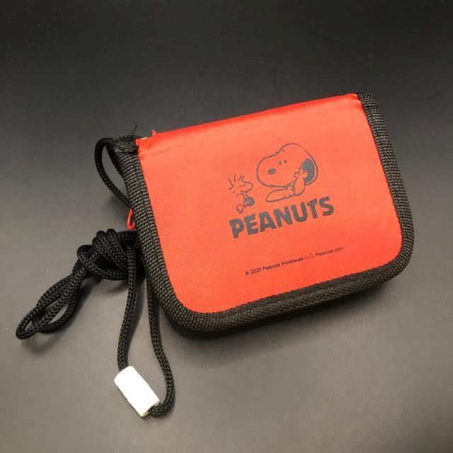即決 SNOOPY スヌーピー 二つ折り財布 < アニメ/コミック/キャラクター 即決 SNOOPY スヌーピー 二つ折り財布 < アニメ/コミック/キャラクターの