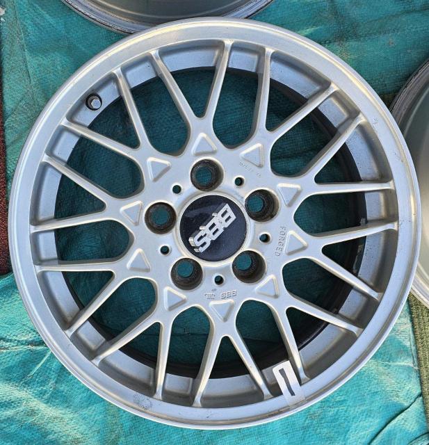 ���iBBS FORGED�b�� �~�c�r�V �O�H����OP�z�C�[��16�C���`6J+46 pcd114.3 5H�z�C�[���̂�4�{�Z�c�g�r�A �� ������/�o�C�N