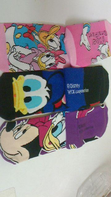 ドナルド&グッフィー、デイジー、ミニー靴下3足セット < アニメ/コミック/キャラクター ドナルド&グッフィー、デイジー、ミニー靴下3足セット < アニメ/コミック/キャラクターの