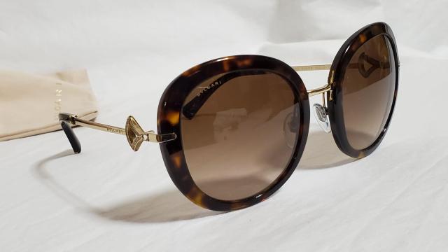 正規美 ブルガリ ディーヴァ ドリーム パヴェストーン装飾 アイコンロゴ サングラス 茶 トライアングル ラグジュアリーアイウェア < ブランド 正規美 ブルガリ ディーヴァ ドリーム パヴェストーン装飾 アイコンロゴ サングラス 茶 トライアングル ラグジュアリーアイウェア < ブランドの