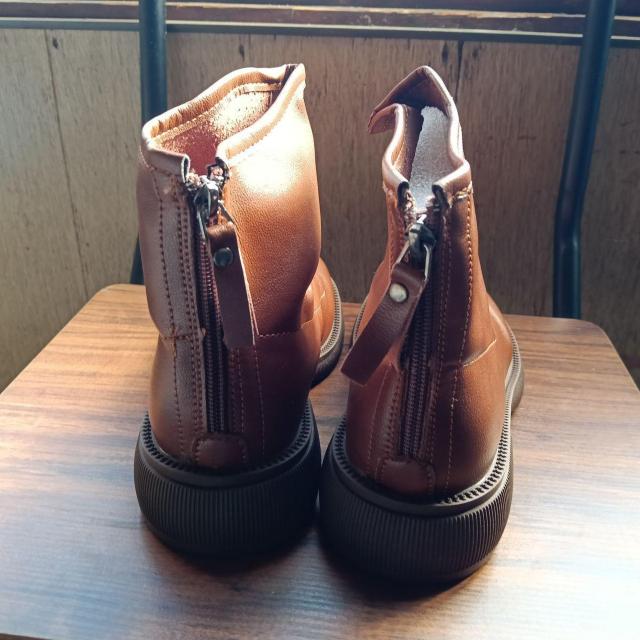 新品 23cm レディース ブーツ ブラウン 厚底 シューズ サイドゴア < 女性ファッション 新品 23cm レディース ブーツ ブラウン 厚底 シューズ サイドゴア < 女性ファッションの