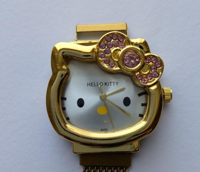 大特価スタート価格!ハローキティちゃんレディース時計&ブレスレット&ネックレス(オマケ)の出品 < 女性アクセサリー/時計 大特価スタート価格!ハローキティちゃんレディース時計&ブレスレット&ネックレス(オマケ)の出品 < 女性アクセサリー/時計の