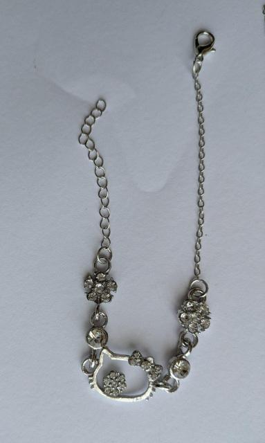 大特価スタート価格!ハローキティちゃんレディース時計&ブレスレット&ネックレス(オマケ)の出品 < 女性アクセサリー/時計 大特価スタート価格!ハローキティちゃんレディース時計&ブレスレット&ネックレス(オマケ)の出品 < 女性アクセサリー/時計の