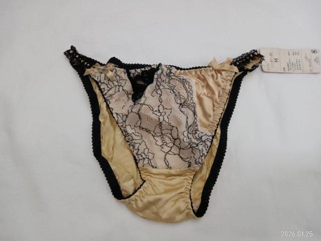 �����򐶒n �V���[�c �M �V�i  �� �����t�@�b�V������ 