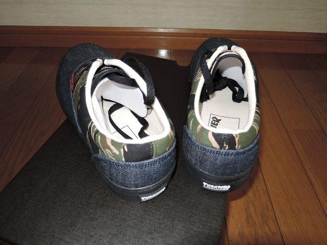 ViTMT~THRASHERfjʃV[Y8JfbLXj[J[  uh 