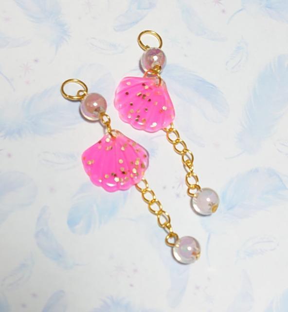 ハンドメイド♪使い方色々!ツインアクセサリーチャーム【パーツなし】ピンクシェル☆夏アクセに☆ < 女性ファッション  ハンドメイド♪使い方色々!ツインアクセサリーチャーム【パーツなし】ピンクシェル☆夏アクセに☆  < 女性ファッションの