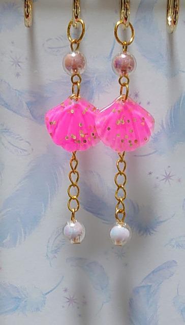 ハンドメイド♪使い方色々!ツインアクセサリーチャーム【パーツなし】ピンクシェル☆夏アクセに☆ < 女性ファッション  ハンドメイド♪使い方色々!ツインアクセサリーチャーム【パーツなし】ピンクシェル☆夏アクセに☆ < 女性ファッションの