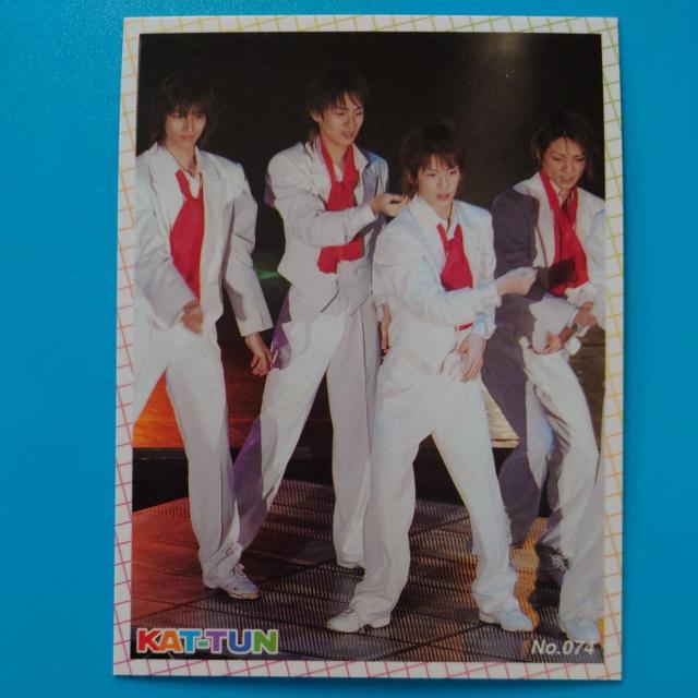 カード◇KAT-TUN 亀梨和也 中丸雄一◇No.074 < タレントグッズ  カード◇KAT-TUN 亀梨和也 中丸雄一◇No.074  < タレントグッズの