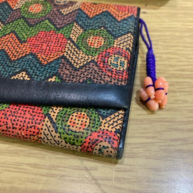 未使用 INDEN-YA 印傳屋 いんでんや 更紗/巴 長財布 ロングウォレット < 女性ファッション  未使用 INDEN-YA 印傳屋 いんでんや 更紗/巴 長財布 ロングウォレット < 女性ファッションの
