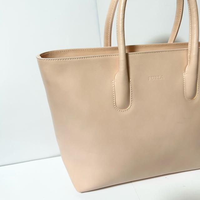 美品 FURLA フルラ レザー ハンドバッグ トートバッグ ベビーピンク < ブランド  美品 FURLA フルラ レザー ハンドバッグ トートバッグ ベビーピンク < ブランドの