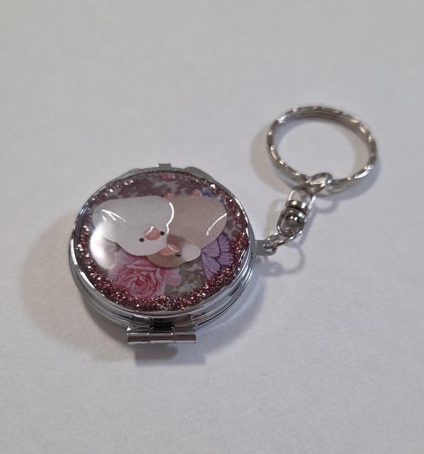 文鳥手鏡・キーリング付き♪ ハンドメイド  文鳥アクセサリー   文鳥グッズ  手鏡  コンパクトミラー  レジン文鳥  鳥グッズ < 女性ファッション  文鳥手鏡・キーリング付き♪ ハンドメイド  文鳥アクセサリー   文鳥グッズ  手鏡  コンパクトミラー  レジン文鳥  鳥グッズ < 女性ファッションの