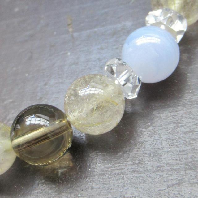 ルチルクォーツxレモンクォーツxブルーレースxプレナイトブレスレット 天然石 パワーストーン < 女性アクセサリー/時計 ルチルクォーツxレモンクォーツxブルーレースxプレナイトブレスレット 天然石 パワーストーン < 女性アクセサリー/時計の