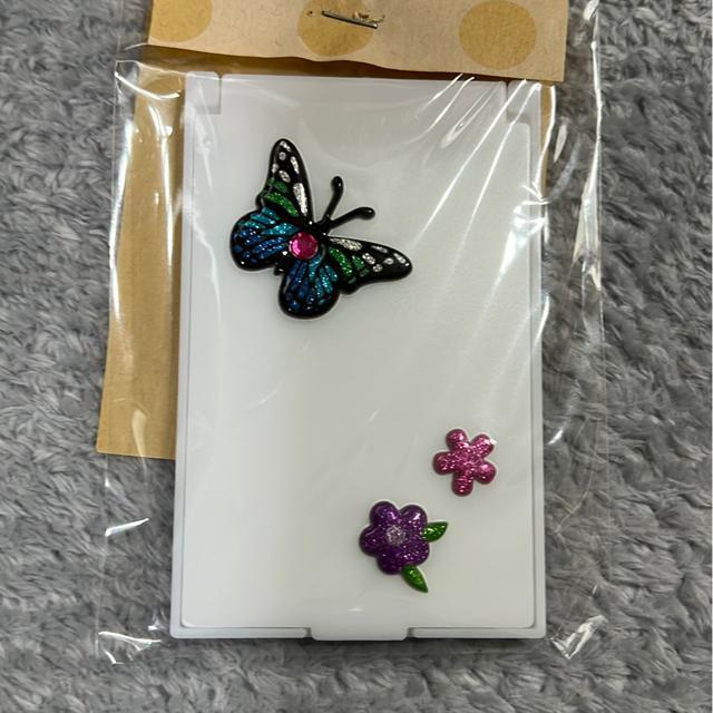 (新品)蝶々シリーズ(2点)アレンジ商品 < 女性ファッション  (新品)蝶々シリーズ(2点)アレンジ商品 < 女性ファッションの