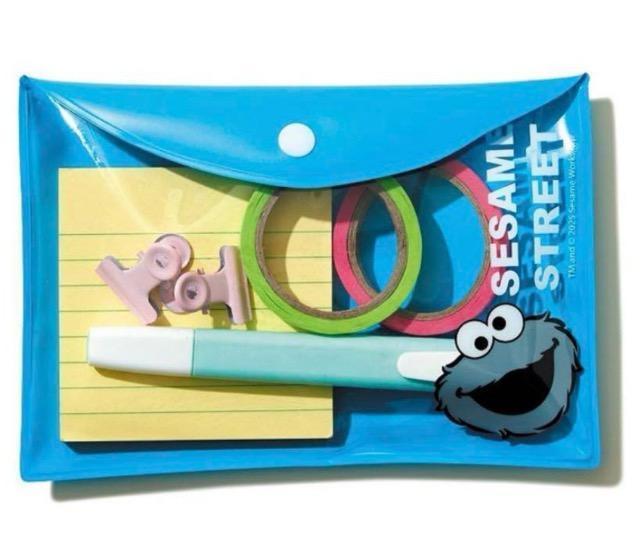 Spring雑誌付録★セサミストリートのマスコットチャーム&クリアポーチセット < おもちゃ Spring雑誌付録★セサミストリートのマスコットチャーム&クリアポーチセット < おもちゃの