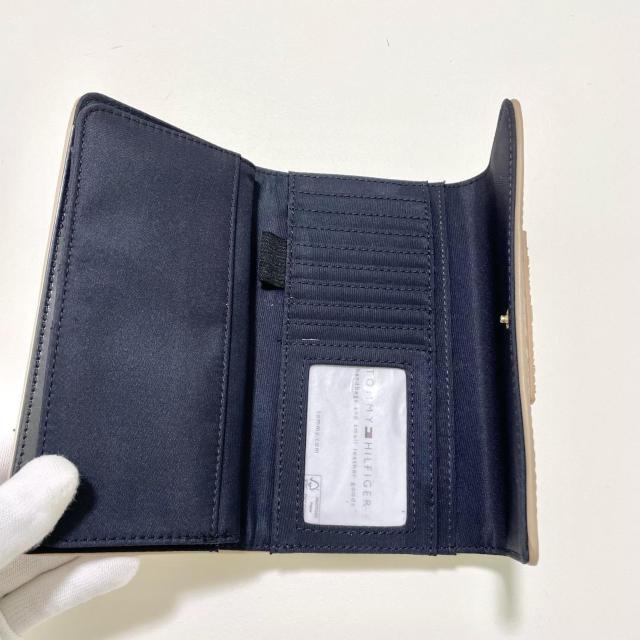 トミーヒルフィガー 長財布 ウォレット 三つ折り ロゴ レディース ベージュ < ブランド トミーヒルフィガー 長財布 ウォレット 三つ折り ロゴ レディース ベージュ < ブランドの