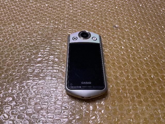 海外で人気の機種カシオのデジカメEX-TR350非常にレアですCASIOデジタルカメラ自撮り < 家電/AV 海外で人気の機種カシオのデジカメEX-TR350非常にレアですCASIOデジタルカメラ自撮り < 家電/AVの