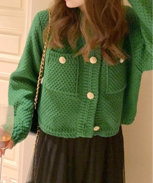 送料無料 新品 ゴールドボタンニットカーディガン 韓国風 < 女性ファッション 送料無料 新品 ゴールドボタンニットカーディガン 韓国風 < 女性ファッションの