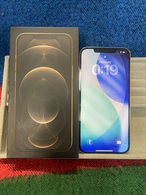 iPhone 12 Pro Max 128GB �S�[���h SIM�t���[ �o�b�e���[77% ���t�� Apple iPhone  �� �Ɠd/AV�� 