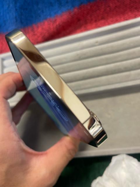 iPhone 12 Pro Max 128GB �S�[���h SIM�t���[ �o�b�e���[77% ���t�� Apple iPhone �� �Ɠd/AV�� 