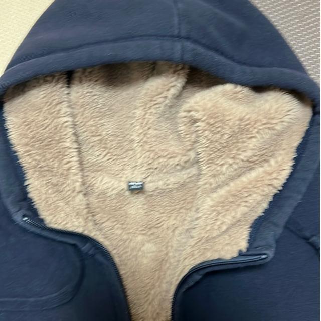 ���j�N���̃p�[�J�[ �� �u�����h�� 