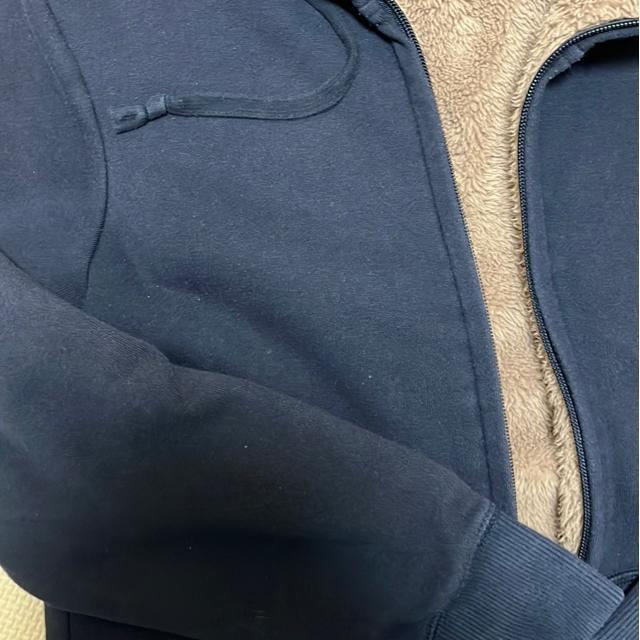 ���j�N���̃p�[�J�[ �� �u�����h�� 