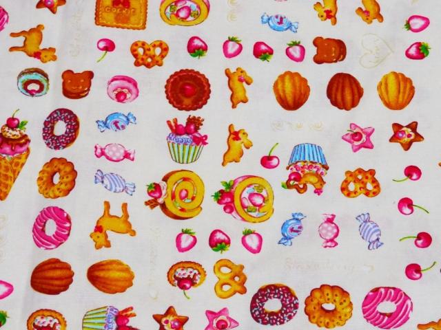 スイーツ クッキー ケーキ 苺 キャンディ 生地 50×110 < ペット/手芸/園芸  スイーツ クッキー ケーキ 苺 キャンディ 生地 50×110  < ペット/手芸/園芸の