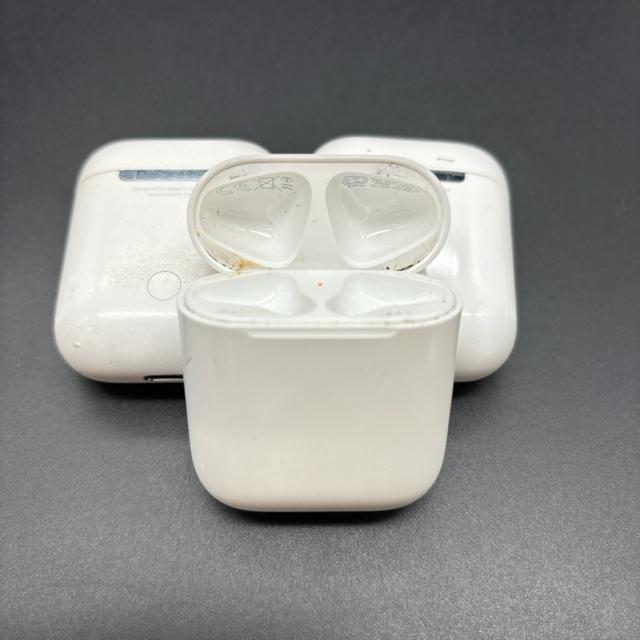  Apple Abv AirPods ꐢ [dP[X̂ 3Zbg  Ɠd/AV 