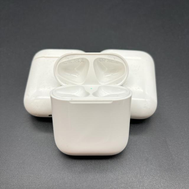  Apple Abv AirPods ꐢ [dP[X̂ 3Zbg  Ɠd/AV 