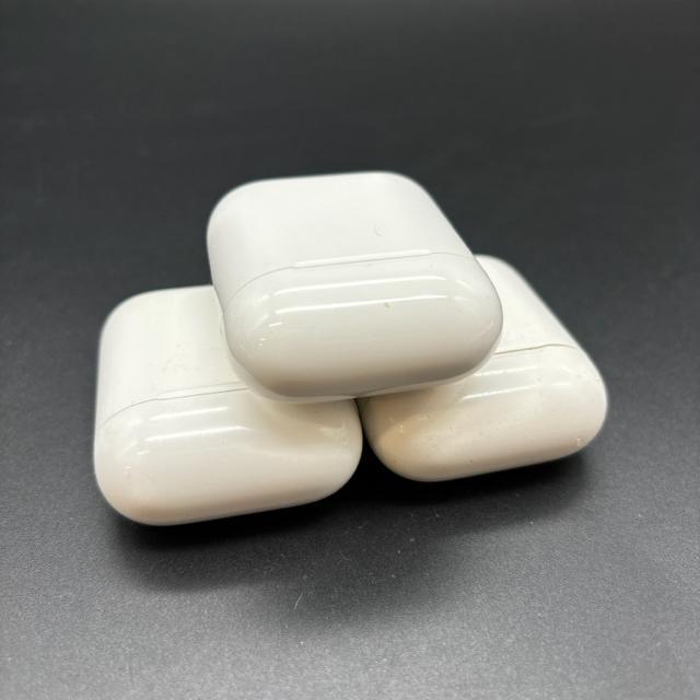  Apple Abv AirPods ꐢ [dP[X̂ 3Zbg  Ɠd/AV 