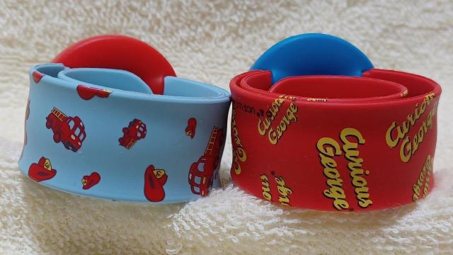 おさるのジョージ  ラバー腕時計 < おもちゃ  おさるのジョージ  ラバー腕時計 < おもちゃの