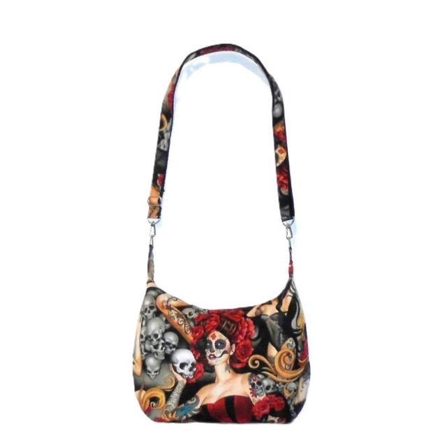 【中サイズ】◆アレキサンダーヘンリー【ラス エレガンテス】ブラック◆ALEXANDER HENRY◆ファスナーショルダー < 女性ファッション 【中サイズ】◆アレキサンダーヘンリー【ラス エレガンテス】ブラック◆ALEXANDER HENRY◆ファスナーショルダー < 女性ファッションの