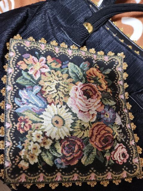 未使用 ゴブラン織花柄トートバック < 女性ファッション 未使用 ゴブラン織花柄トートバック < 女性ファッションの