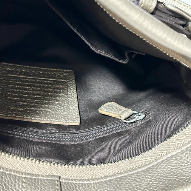 i coach R[` V_[obO F16514 U[ S[h uY  uh 