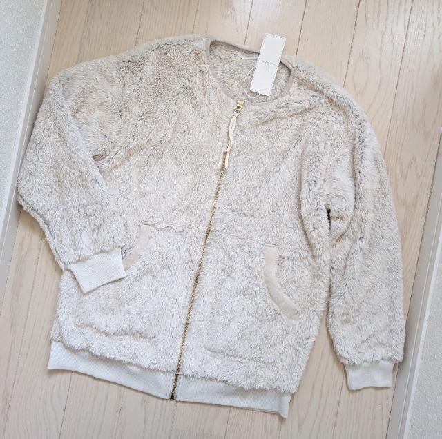 M★NAUW CLOSET★ふわふわノーカーラージャケット★新品 < 女性ファッション M★NAUW CLOSET★ふわふわノーカーラージャケット★新品 < 女性ファッションの