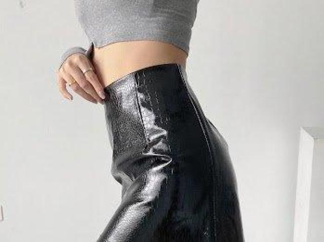 PU皮 レザー キュロット スカート ブラック < 女性ファッション PU皮 レザー キュロット スカート ブラック < 女性ファッションの