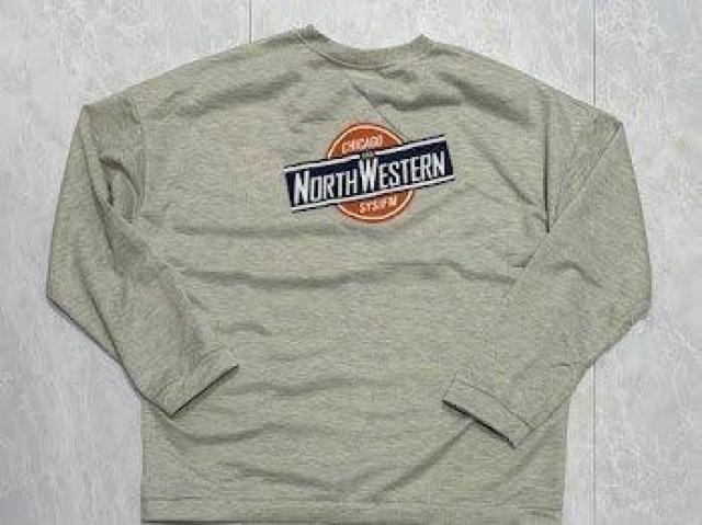 ロゴプリント トレーナー グレー < 女性ファッション ロゴプリント トレーナー グレー < 女性ファッションの